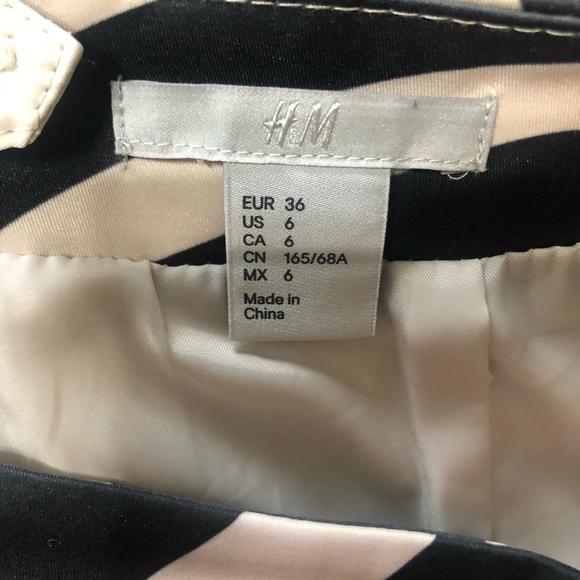 H&M black and cream print pencil skirt size 6 - Picture 3 of 4